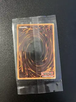 Konami Yu-Gi-Oh! Dark Magician Girl 1st Ed Foil Rare Auto EN 2020 2000/1700 - Image 2