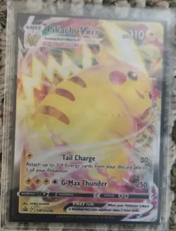 Pikachu Pokemon Card Lot Of 4: V SWSH 285, V006/025, VMAX SWSH286, VMAX 044/185 - Image 4