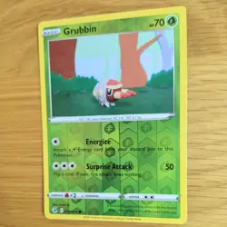 GRUBBIN 018/264 POKEMON CARD (FUSION STRIKE SET) ASAKO ITO CROCHET REVERSE HOLO - Image 4