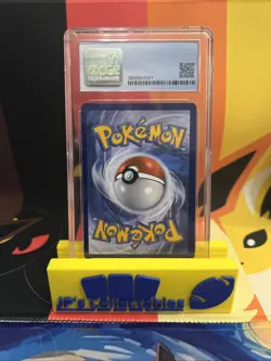 2016 Pokemon XY Generations Radiant Collection RC5/RC32 Charizard Holo CGC 8.5M - Image 2