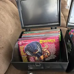 Weird n' Wild Creatures Card Lot w/2 Plastic Storage Box’s & 8 Group Cards & Die - Image 5