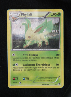 Pokemon "Phyllali / Leafeon" 1/12 *Holo* McDonald's 2013 - French - Played/Poor - Image 3