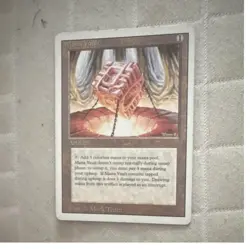 Wizards of the Coast MTG Revised Edition Mana Vault Rare Artifact Colorless - Image 1