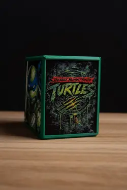 Leonardo (TMNT) themed Prism MTG Deck Box, EDH Commander Card Case - Image 2