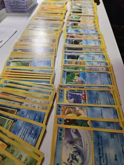 Pokemon VINTAGE 10 Card Bulk Lot Common Uncommon Mixed Vintage WOTC SETS NM-DMG - Image 1