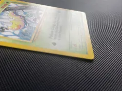 Weedle 69/102 4th Print Base Set 1999-2000 Pokemon Card WOTC NM/LP - Image 2