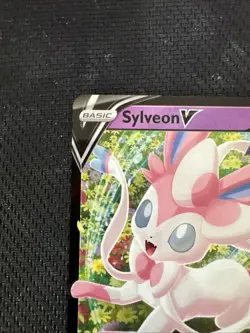 Sylveon V SWSH202 Black Star Promo Full Art Pokemon TCG Card NM - Image 2