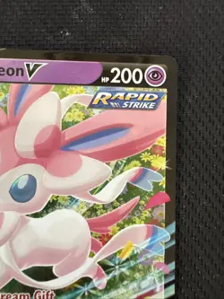 Sylveon V SWSH202 Black Star Promo Full Art Pokemon TCG Card NM - Image 3