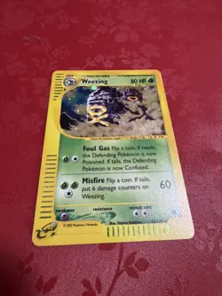 Pokemon TCG Card WOTC e-Series Expedition Weezing 32/165 Holo Rare - Image 1