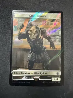 MTG MAGIC THE GATHERING DR. WHO SURGE FOIL TOKEN ALIEN RHINO / TREASURE - Image 1
