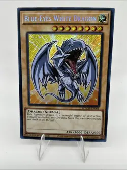🔥 YUGIOH Blue-Eyes White Dragon BLMM-EN001 CHIBI ART SECRET RARE NM 1ST EDITION - Image 1