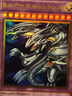 Blue Eyes Ultimate Dragon Limited Edition Gold Rare - Yugioh 1996 GLD-EN028 MINT - Image 3