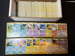 Huge Collection Bulk Lot of 600+ Mid-Era Pokemon Cards Vintage 2004-2010 - Image 1