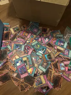 1996YuGiOh cards, big box collectible. lots of dragons and 1sts maybe rare cards - Image 5