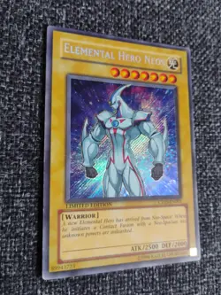 Yu-Gi-Oh! Elemental Hero Neos CT03-EN001 Secret Rare Limited Edition - Image 2
