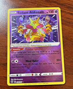 Pokemon Card- Radiant Alakazam 59/195 Radiant Rare- Silver Tempest - Image 1