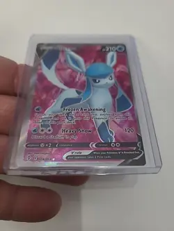Pokemon Evolving Skies Glaceon v Full Art Holo Card 174/203 SWSH07 NM - Image 3