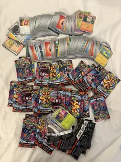 NM Pokemon Card Lot 700+ Bulk Chaos Rising Set- Holo/reverse/c/u - Image 1