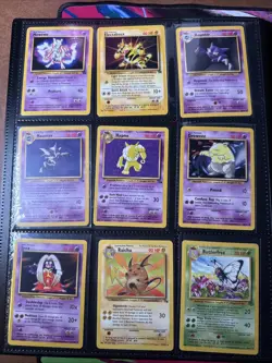 Pokemon Vintage Colection Binder Holos/regular/1st Edition/movie Promos✨ - Image 2