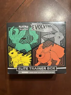 Pokemon TCG Sword and Shield Evolving Skies Elite Trainer Box ETB Sealed - Image 1
