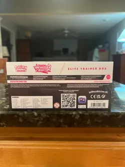 Pokemon TCG: Scarlet & Violet White Flare Elite Trainer Box New - Factory Sealed - Image 4