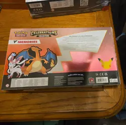 The Pokemon Company International Pokemon TCG: Dark Syveon & Lance`s Charizard V - Image 2