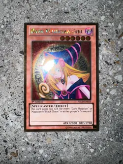 YugiOh 1x Dark Magician Girl PGLD-EN033 1st Edition Gold Ultra Rare LP - Image 3