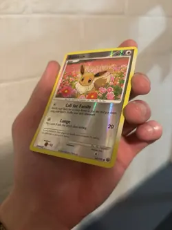 Pokemon TCG Eevee Diamond and Pearl Majestic Dawn 62/100 Reverse Holo - Image 3