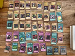 Yu-GI-Oh! - SDK-E Kaiba Starter Deck - Complete besides rulebook + extras - Image 2