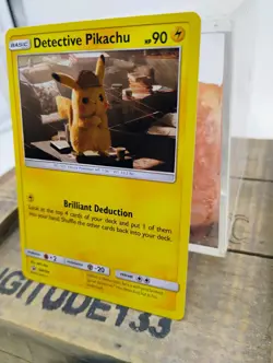 Pokemon Detective Pikachu Promo Holo SM194 Detective Pikachu Set NM - Image 2
