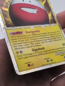 ELECTRODE ULTRA RARE HOLO 93/102 PRIME TRIUMPHANT Pokemon 2010 TCG - Image 3