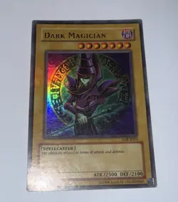 Yugioh Dark Magician LOB-E003 Ultra Rare (LP) Original Print - Image 1