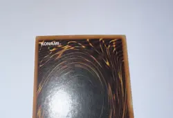 Yugioh Dark Magician LOB-E003 Ultra Rare (LP) Original Print - Image 5