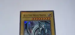 Yugioh Blue-Eyes White Dragon LOB-E001 Ultra Rare (NM) (B) OG Print - Image 2