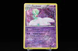 Pokemon TCG Gardevoir RC10/RC25 Legendary Treasures Radiant Collection Holo Rare - Image 4