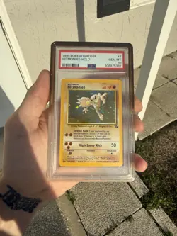 🌀MILI CERT POP 27🌀 Pokemon Fossil Hitmonlee 7 Holo Rare Unlimited PSA 10 - Image 1