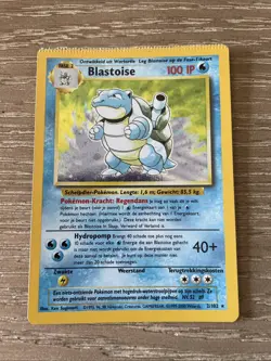 Blastoise 2/102 Error Crimped Base Set Unlimited DUTCH Pokemon Card - Image 1