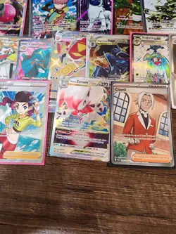 Pokemon Card Mixed Lot EXES,VS,TRAINERS,VSTAR,V,VMAX - Image 5