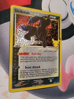 Pokemon Umbreon 17/17 Celebrations 25th Anniversary Holo Gold Star 2021 NM - Image 2
