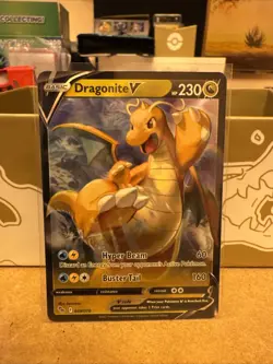 Dragonite V 049/078 Pokemon GO Holo - Image 1