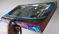 Pokemon Greninja and Kingdra EX Special Collection - Minor Box Damage - Image 2