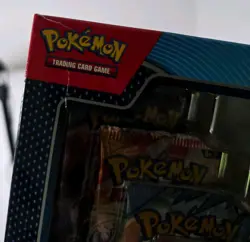 Pokemon Greninja and Kingdra EX Special Collection - Minor Box Damage - Image 4