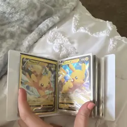 Pokemon TCG V Cards lot Binder - Image 4
