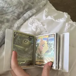 Pokemon TCG V Cards lot Binder - Image 5