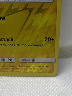 Pokemon TCG Pikachu Reverse Holo Sun & Moon Crimson Invasion 30/111 - Image 4