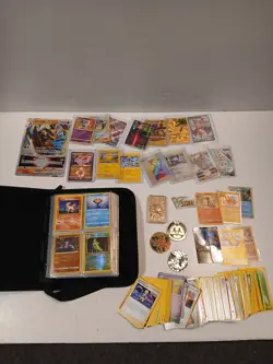 Pokemon Tcg 550+ Card Lot 23k Gold , Fan Art Holos Ultra Rare Chips Book Toppers - Image 1
