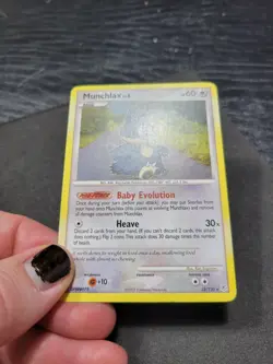 LP- Munchlax 33/130 Diamond and Pearl Regular Pokemon Card - Image 4