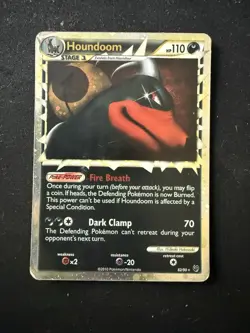 Pokemon TCG Undaunted Houndoom Prime Holo Card 82/90 - Image 1
