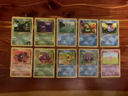 10 VINTAGE Pokemon Cards from Classic WOTC Sets!! - Image 1