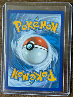 Pikachu V 008/025 SWSH Celebrations Holo Ultra Rare Pokemon TCG Card NM/M - Image 2